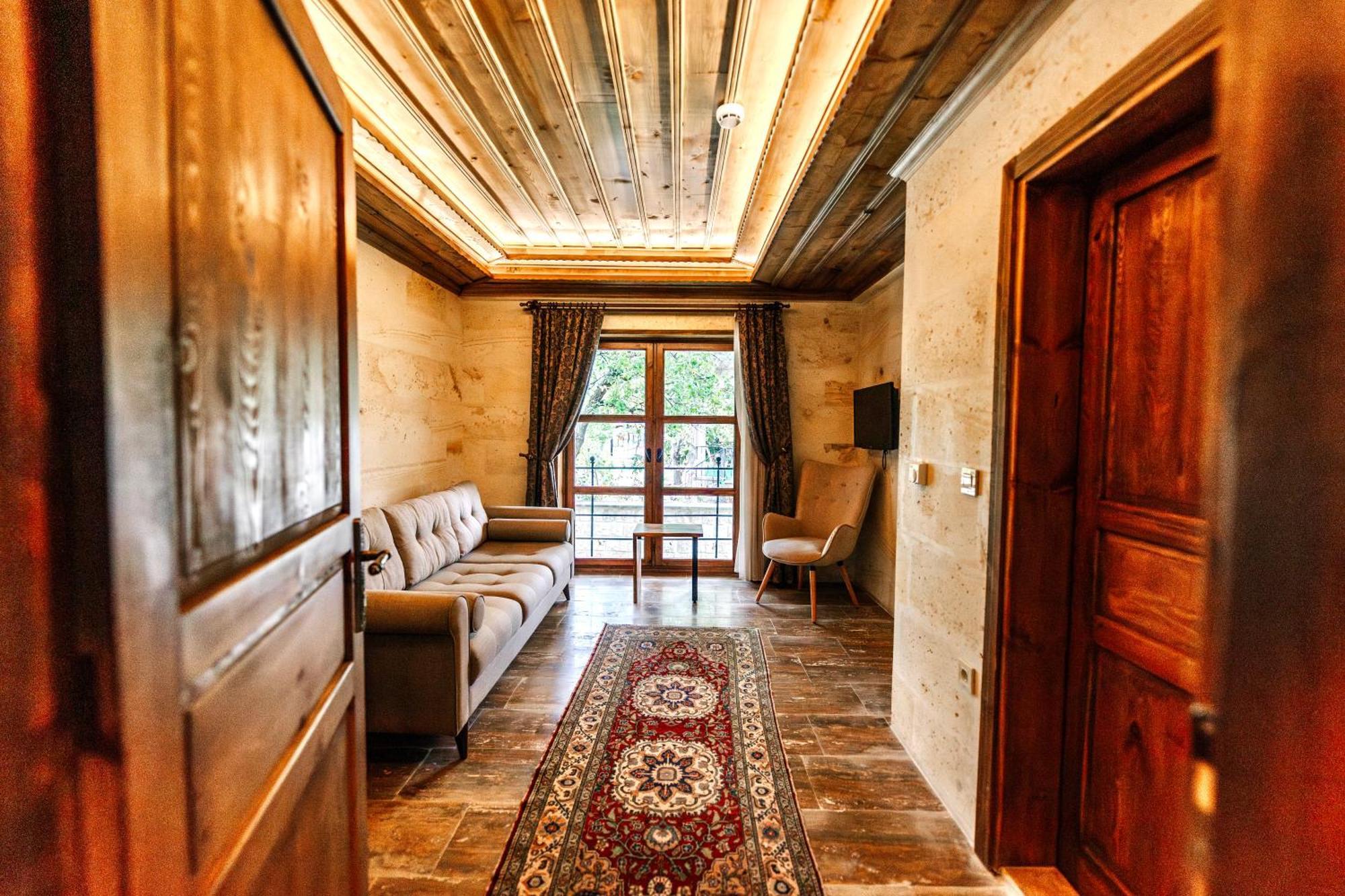 Flavia Cappadocia Hotel อุตชิซาร์ ภายนอก รูปภาพ