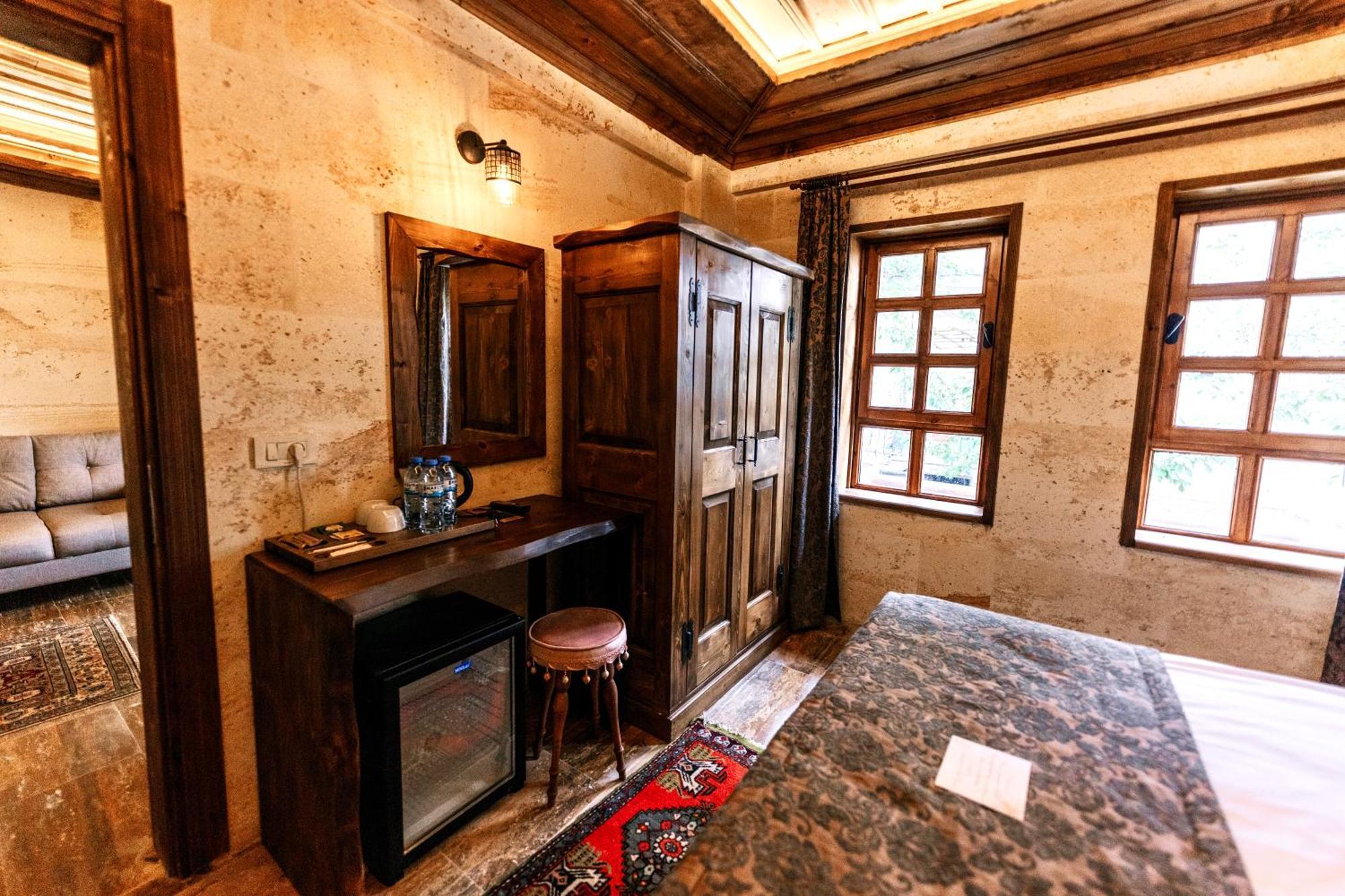 Flavia Cappadocia Hotel อุตชิซาร์ ภายนอก รูปภาพ