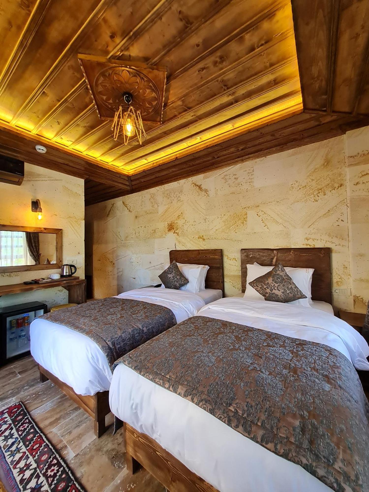Flavia Cappadocia Hotel อุตชิซาร์ ภายนอก รูปภาพ