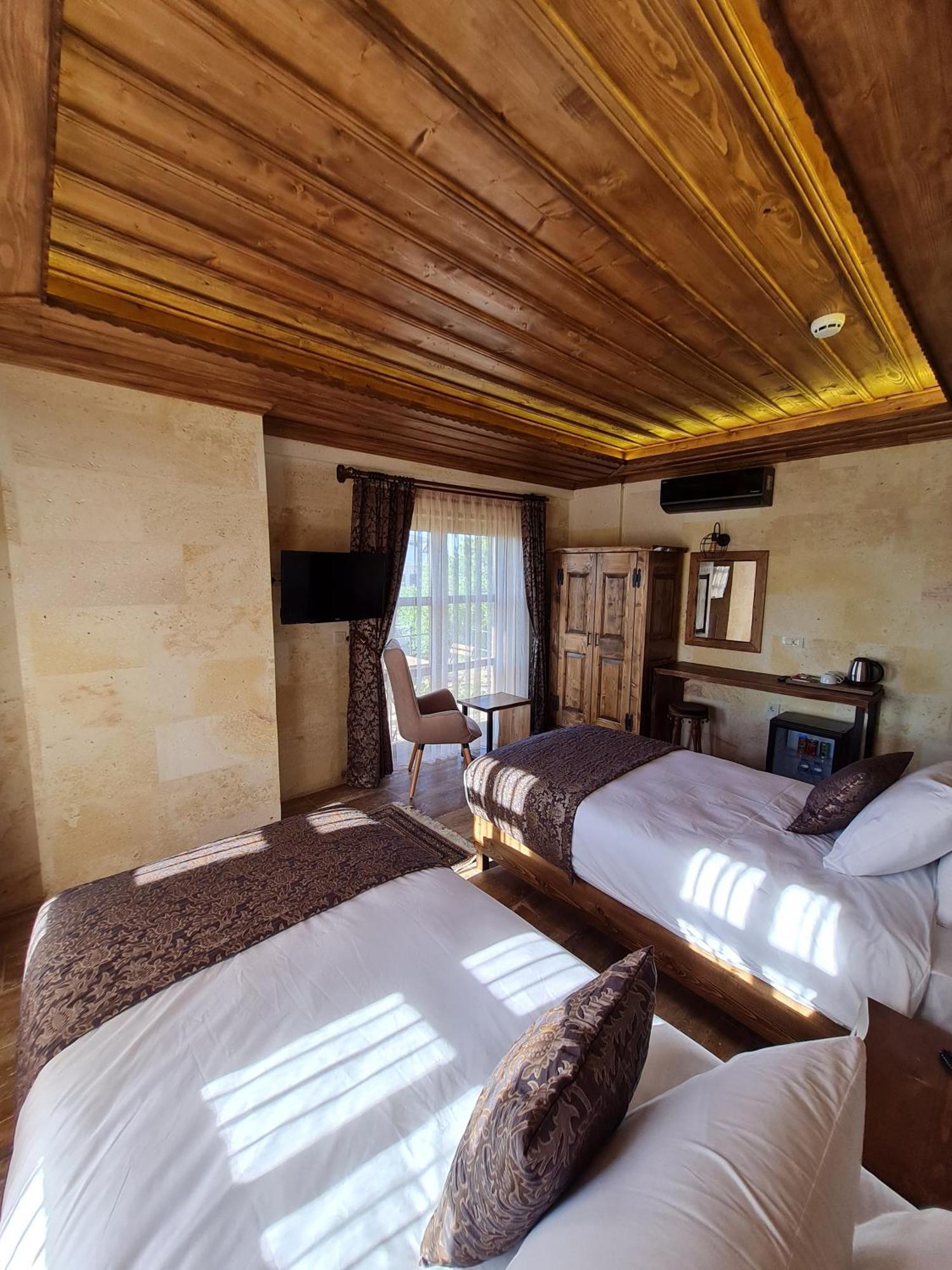 Flavia Cappadocia Hotel อุตชิซาร์ ภายนอก รูปภาพ